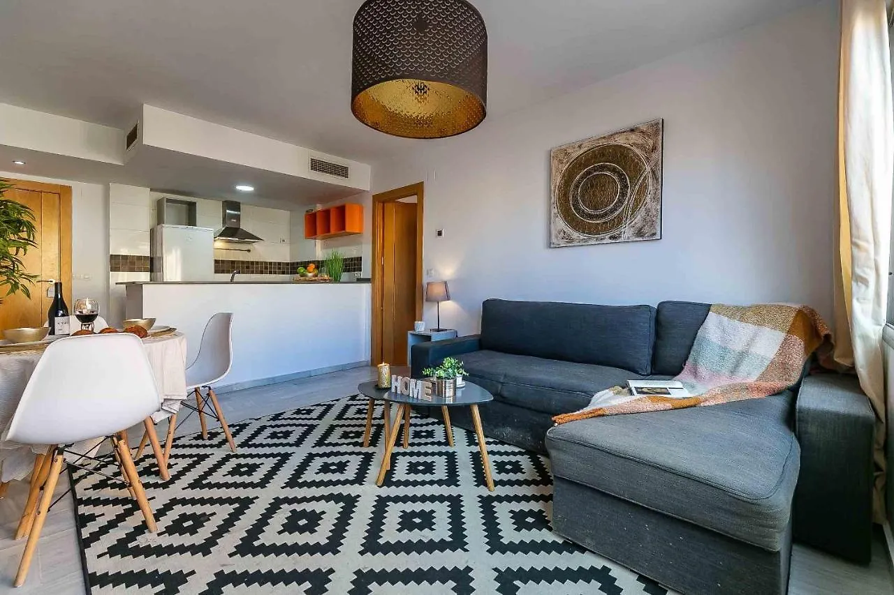 Carlos Haya Beautiful Apartment With Parking Málaga